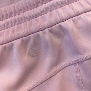 Lululemon NWOT Strawberry Milkshake Softstreme High Rise Pant - Sz 10
